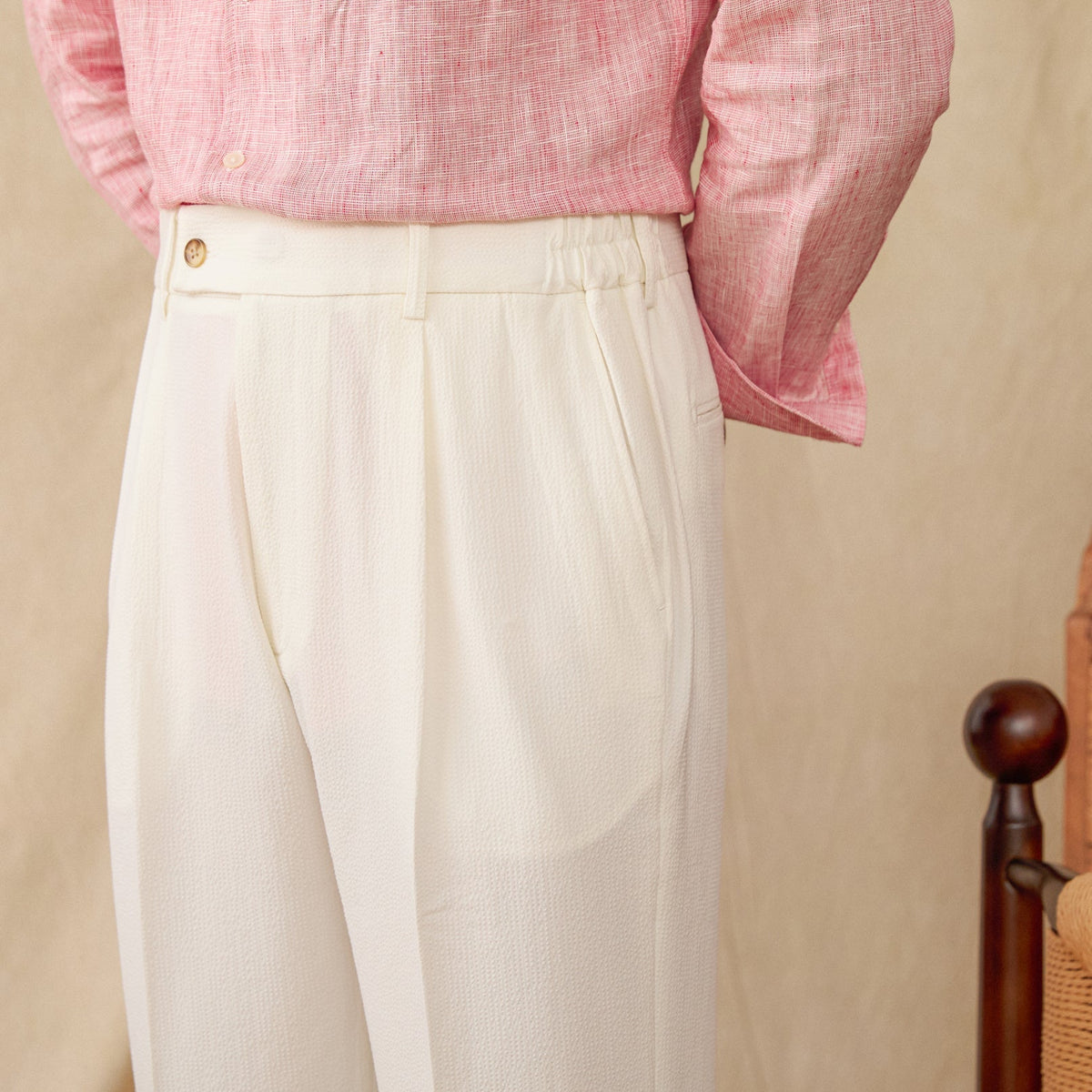 Men’s Seersucker Pleated Straight Fit Trousers