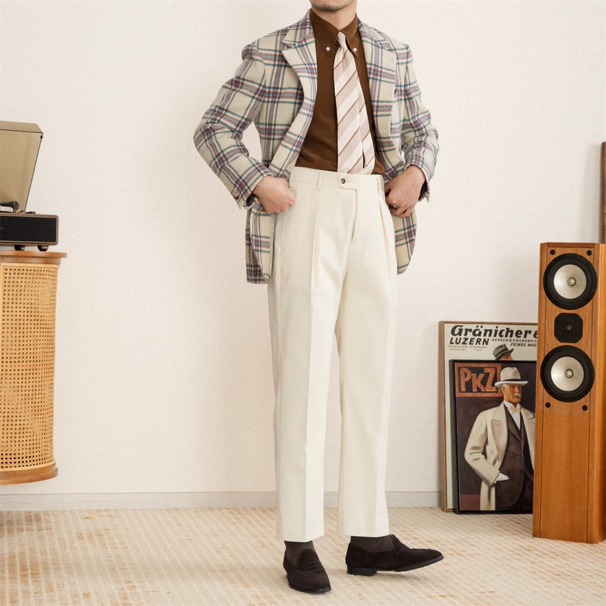 Men's Cotton Corduroy Straight-Fit Trousers with Pleats