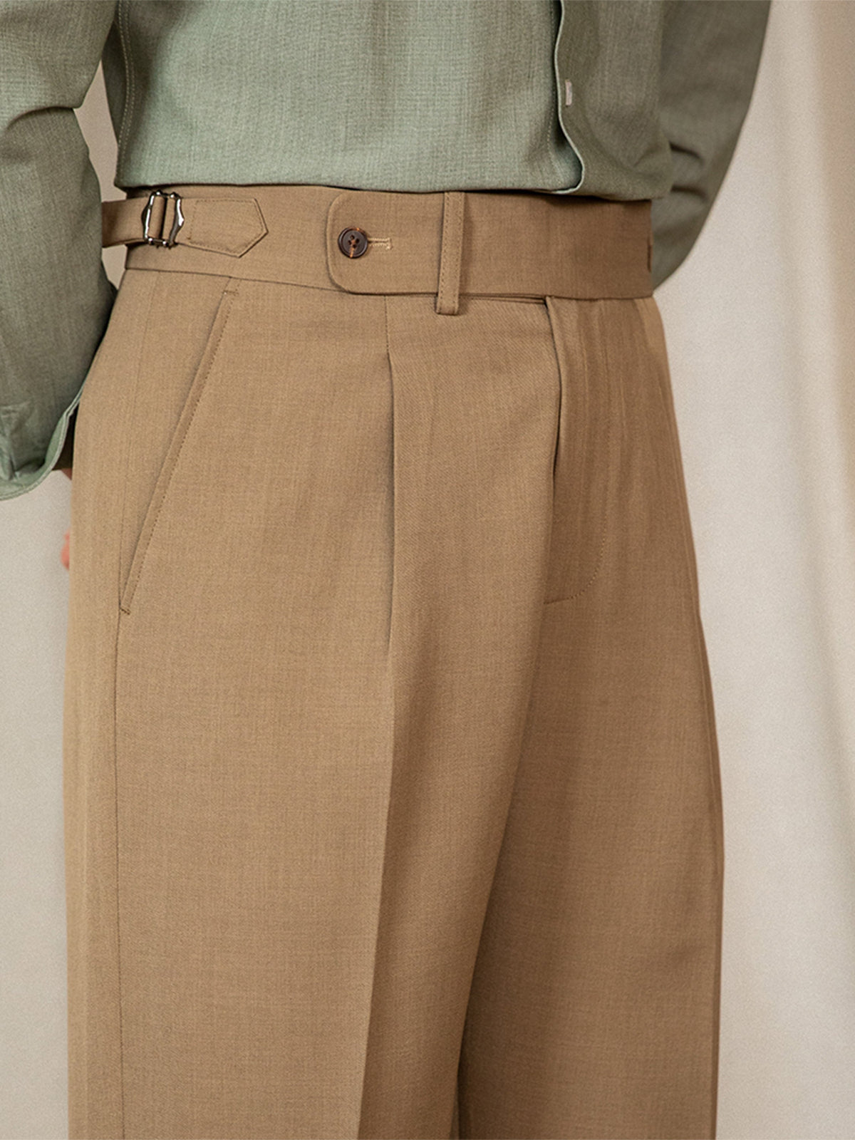 Men’s Straight Fit Pleated Trousers