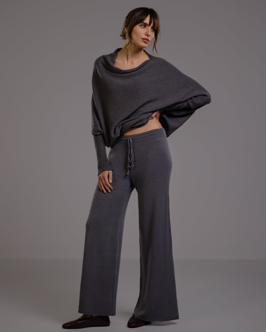 Women's Charcoal Relaxed-Fit Pants