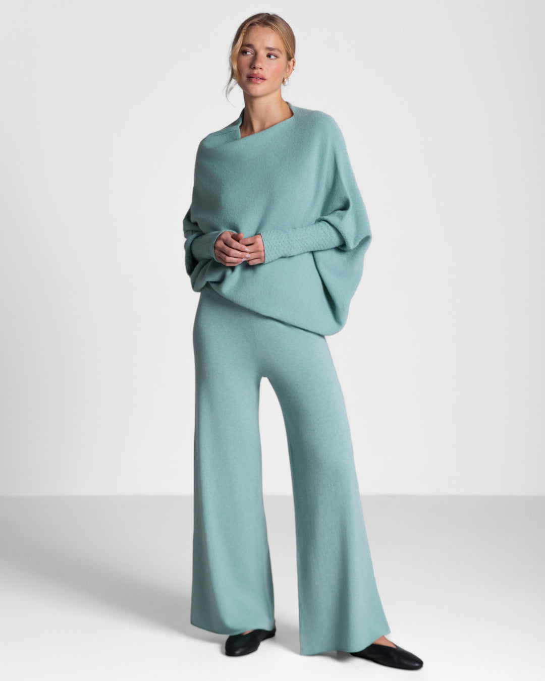 Women's Mint Pull-On Pants, Elastic Waist Trousers