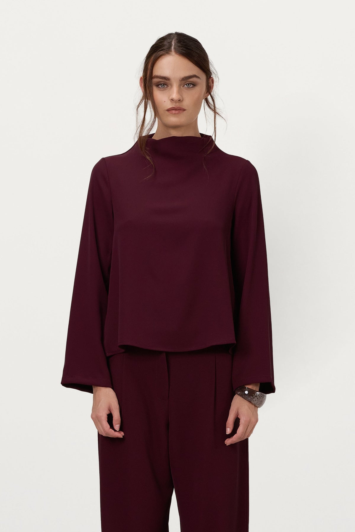 Women's Burgundy High Neck Top with Sleeveless Design
