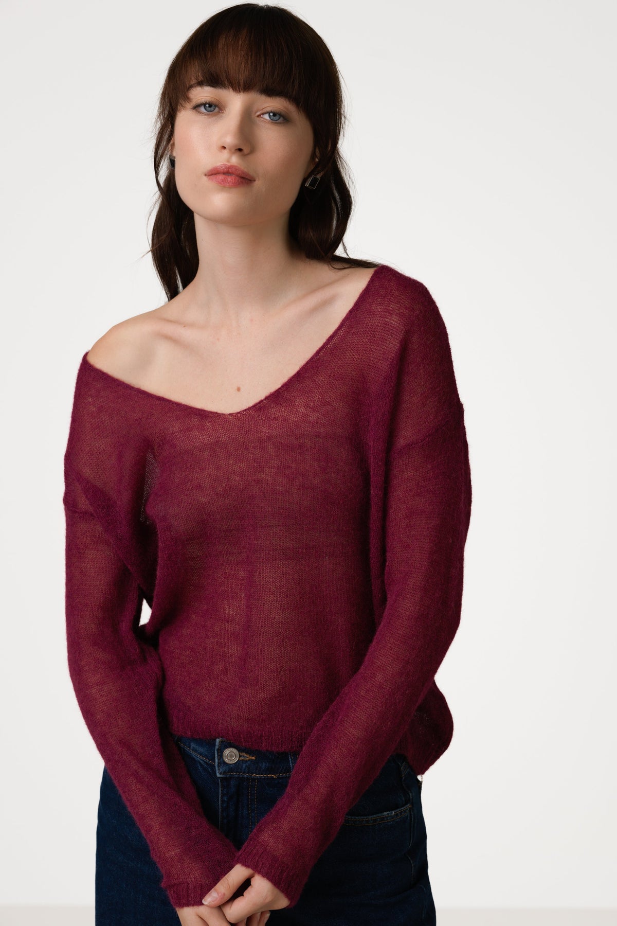 Women's Sheer Alpaca Blend Sweater with Relaxed Fit and Fine Ribbed Trims