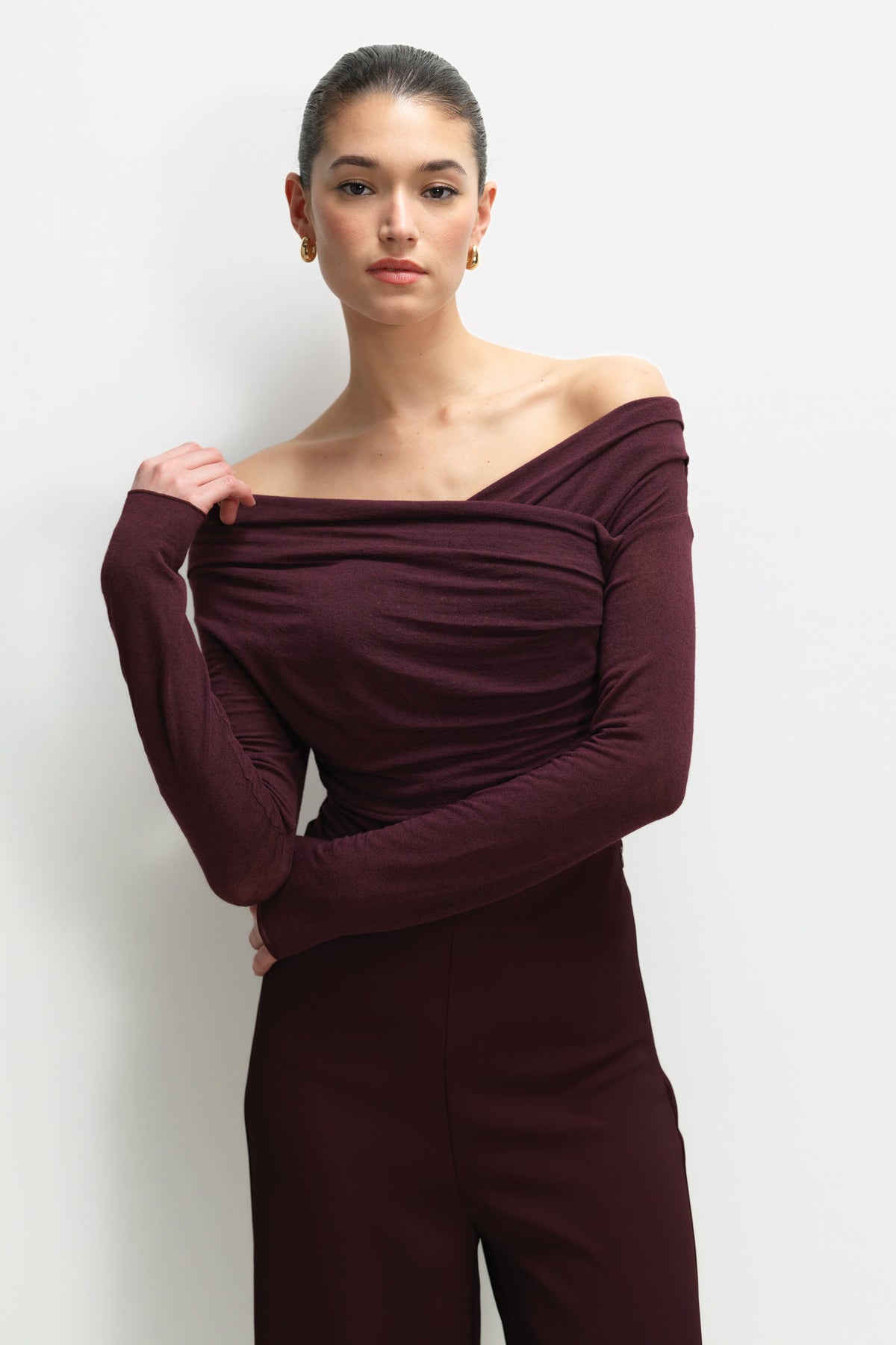 Women's Amethyst Plum Asymmetric Top in Modal-Cashmere Blend