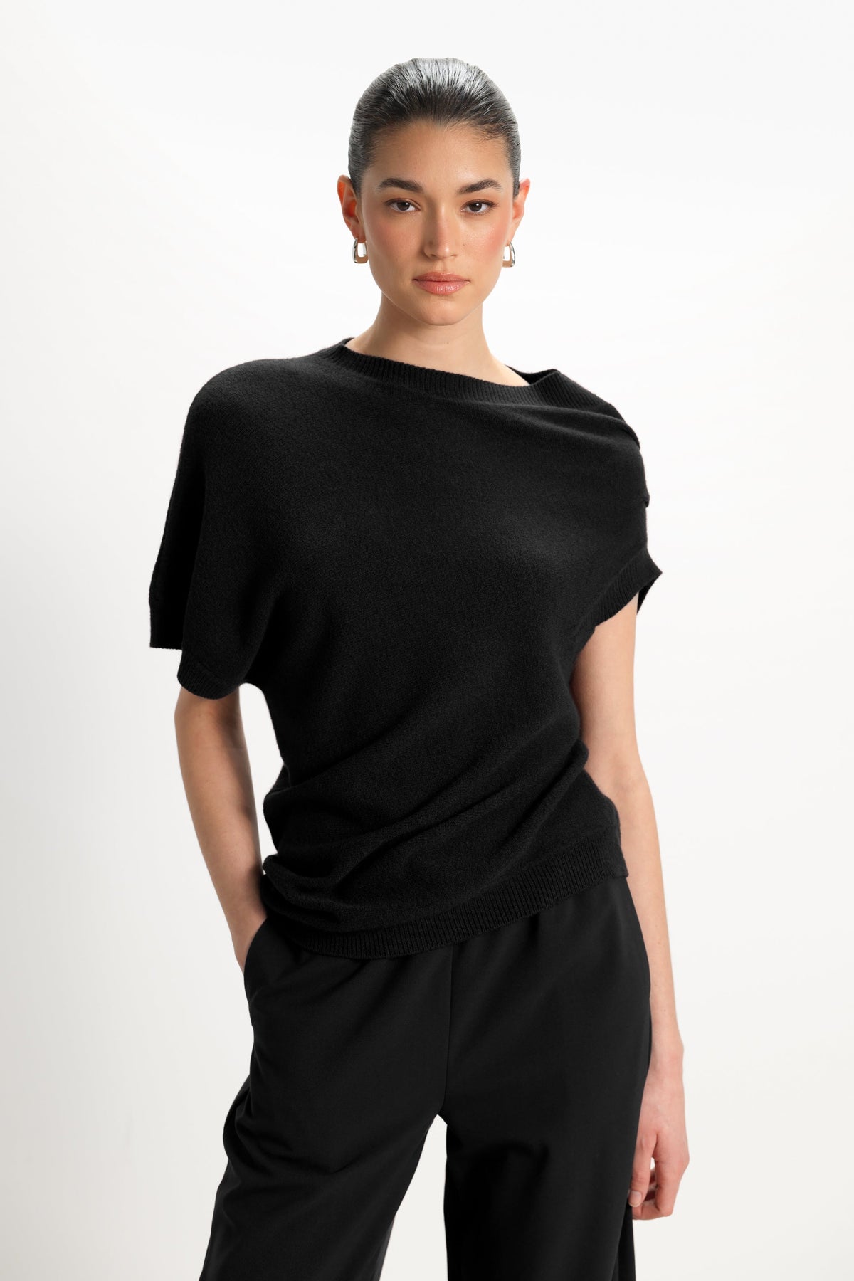 Women's Asymmetric Knit Sweater Black