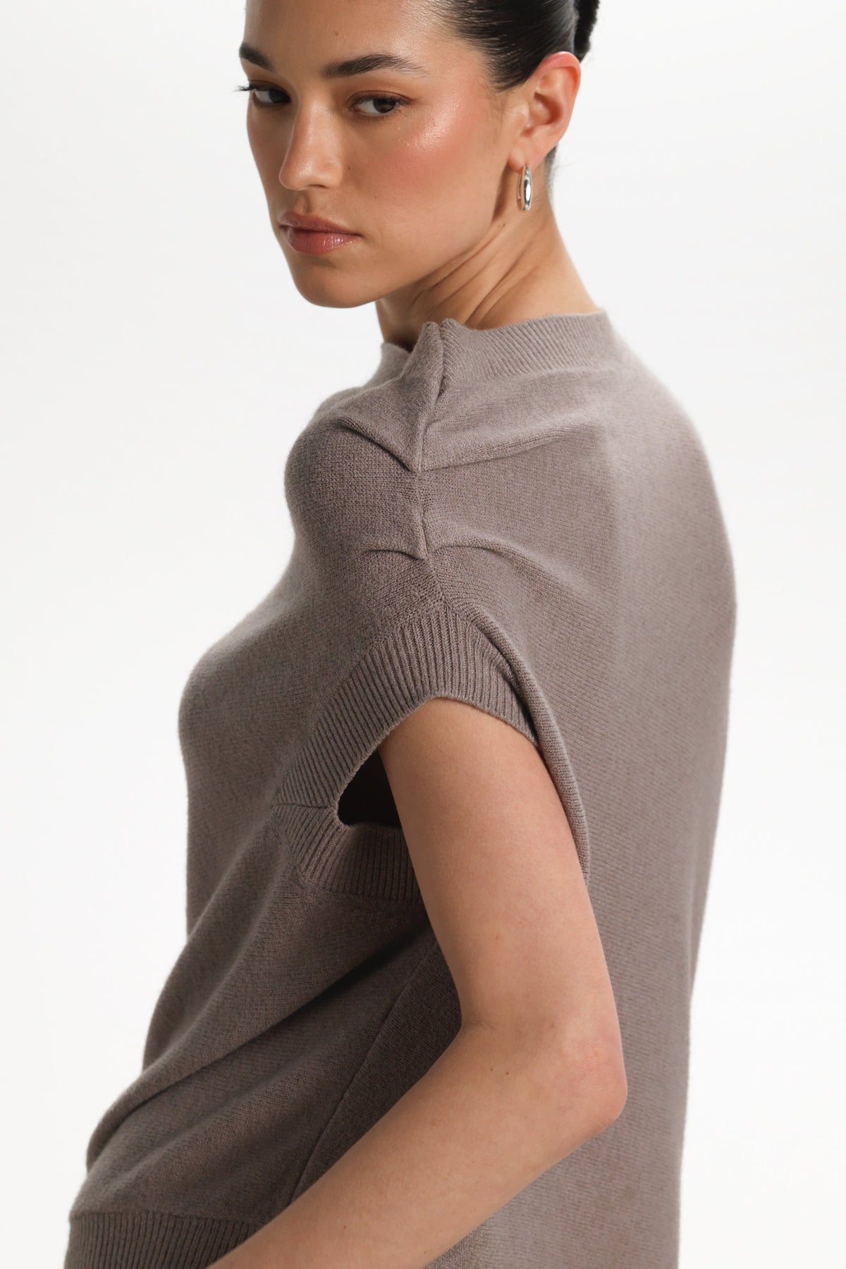 Women's Asymmetric Knit Sweater Mink Brown