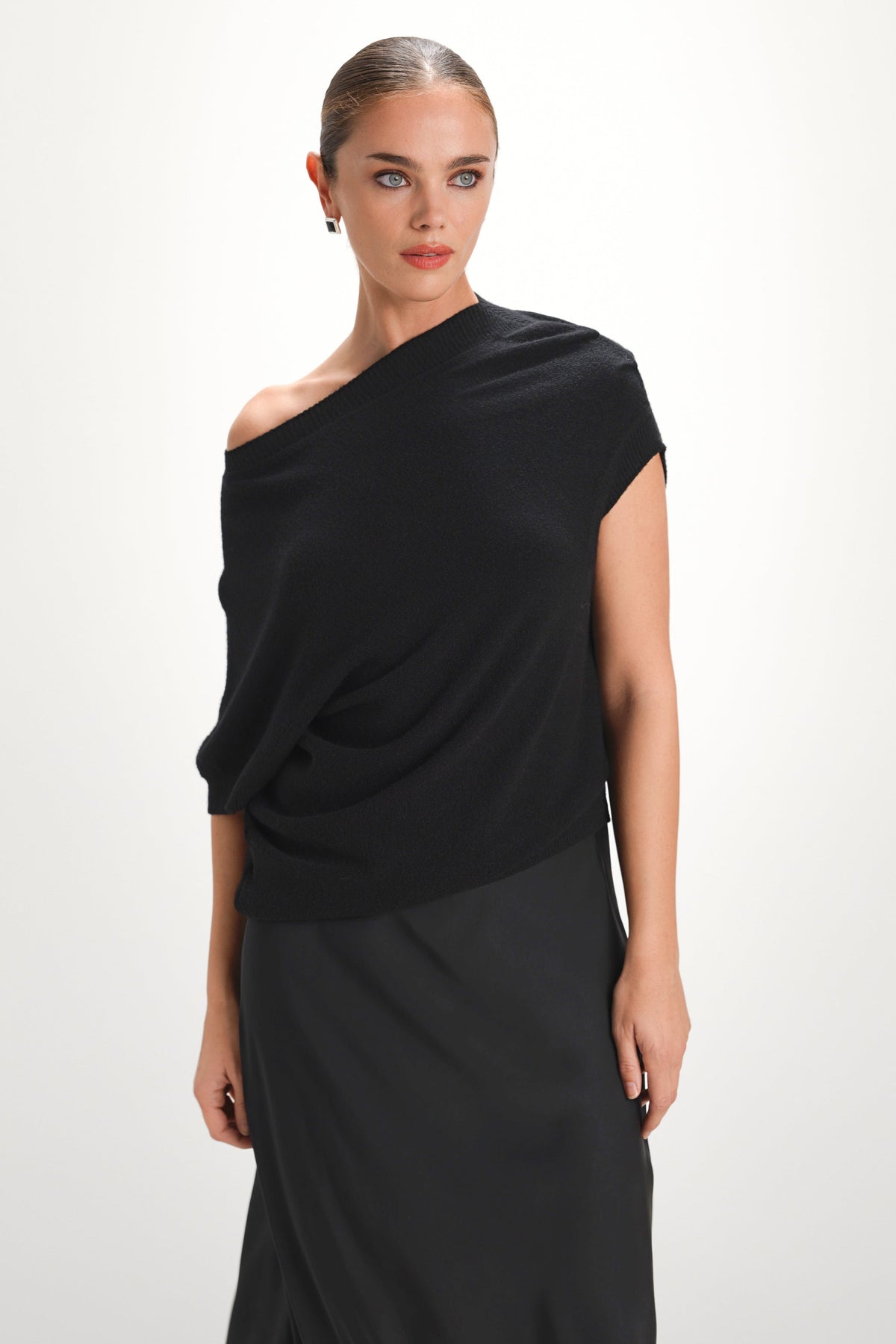 Women's Asymmetric Knit Sweater Black