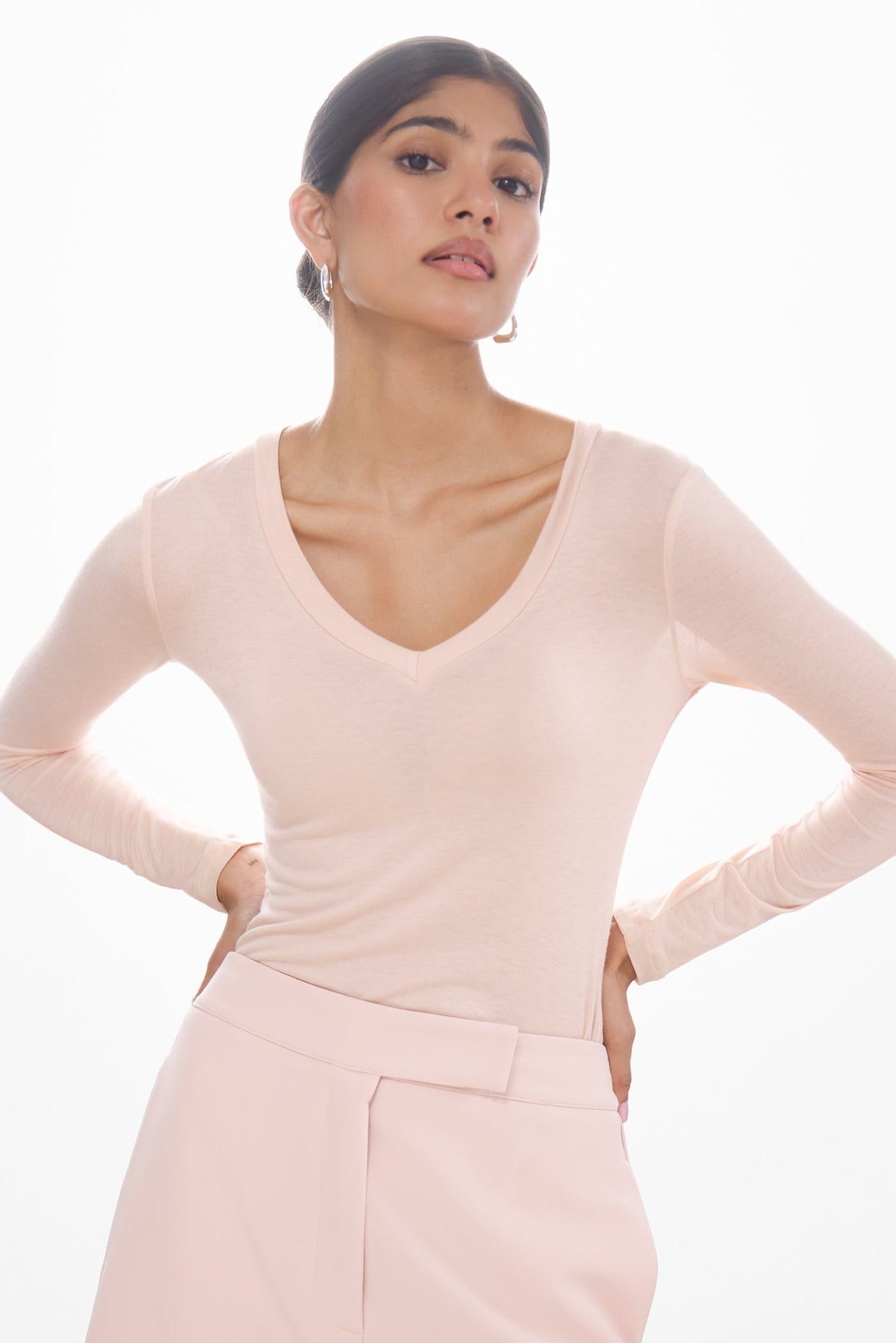 Women's Blush V-Neck Lightweight Top