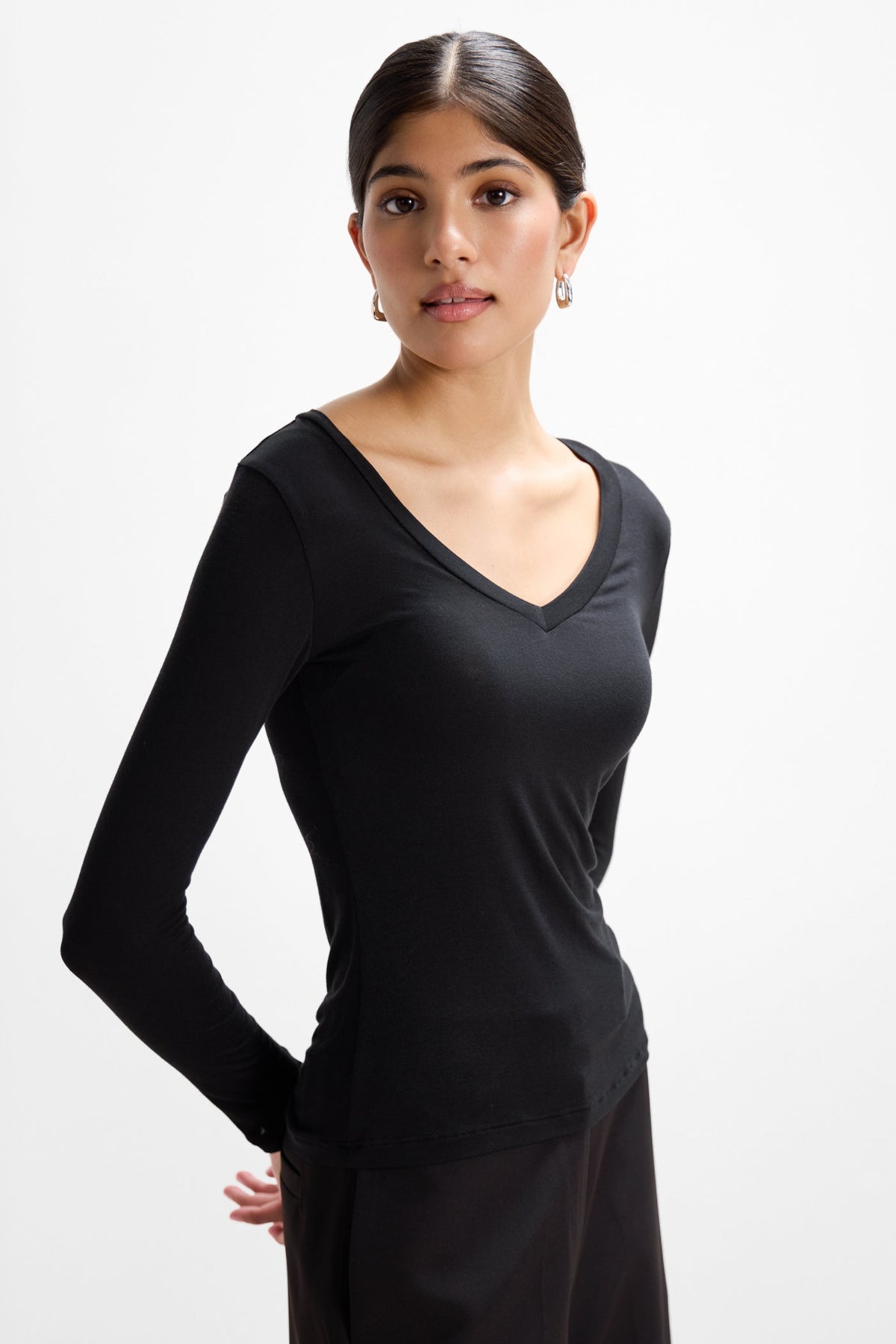 Women's Black V-Neck Lightweight Top
