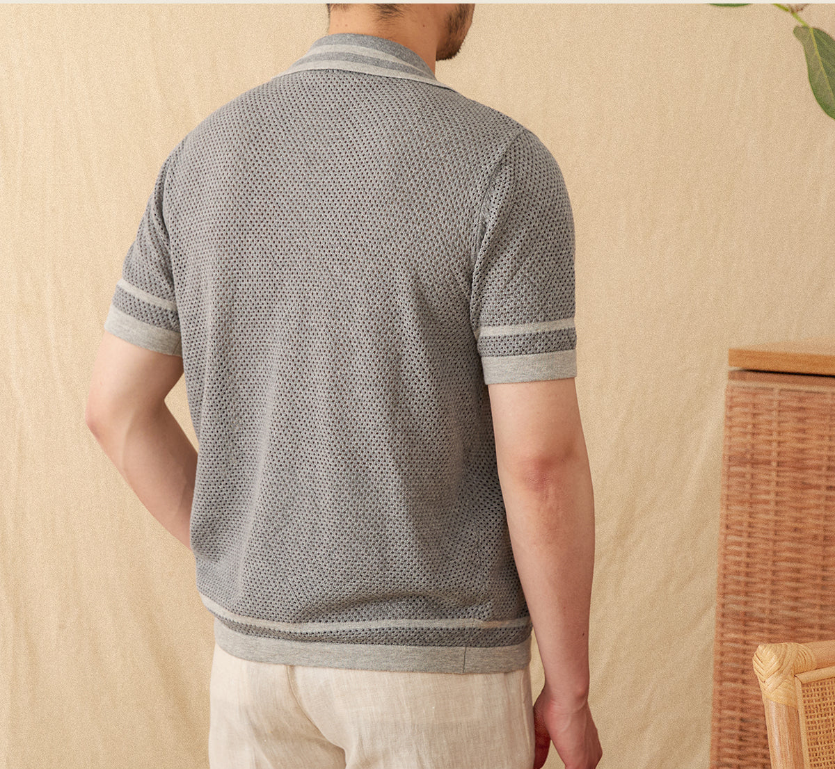 Men’s Contrast Knit Short Sleeve Shirt