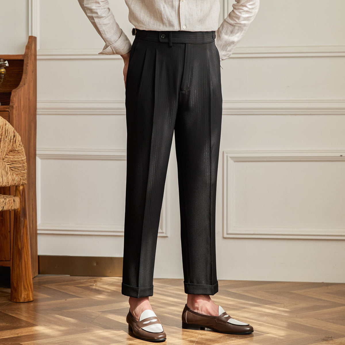 Men’s Wool Blend Straight Fit Double Pleated Trousers