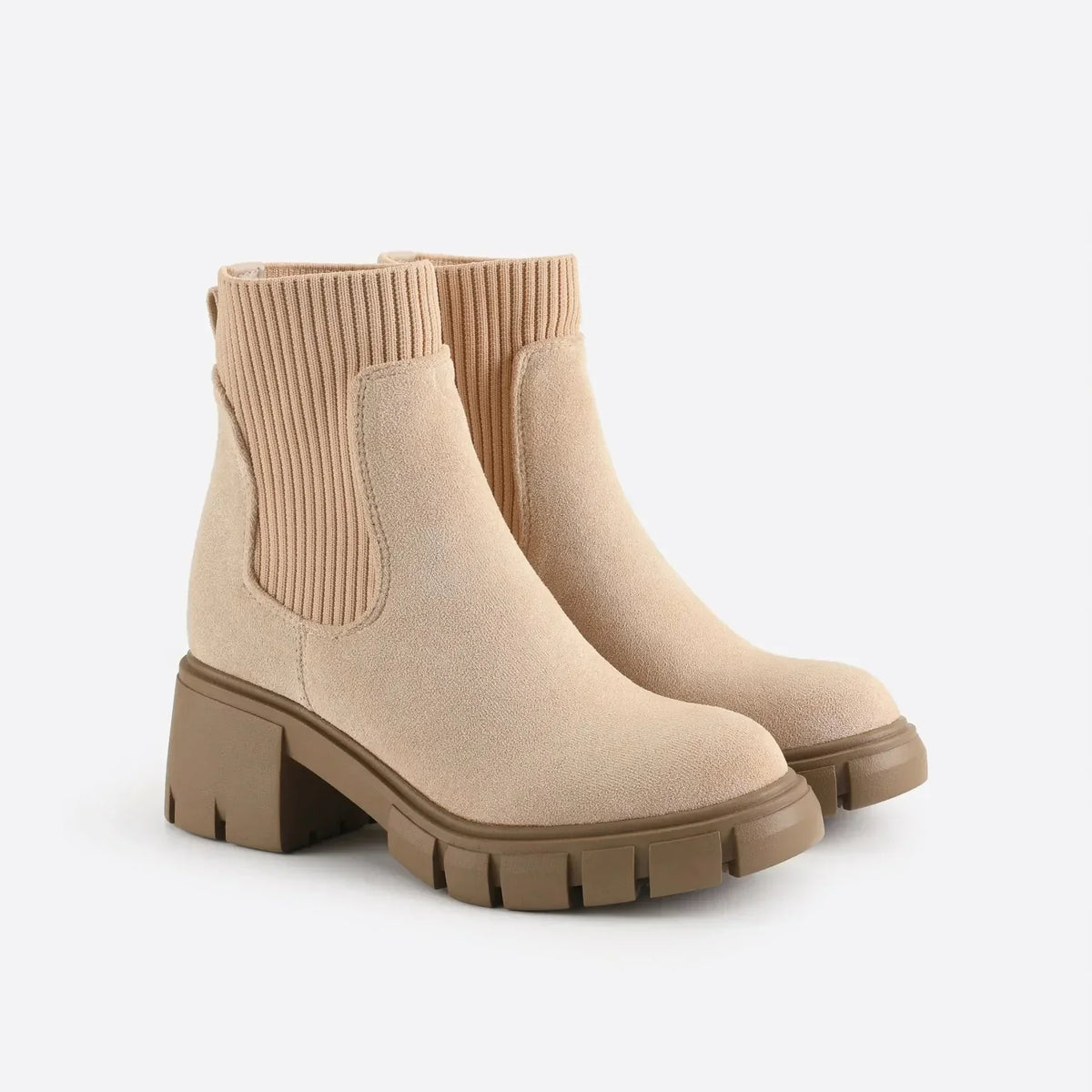 Belmont Elegant Chelsea boots