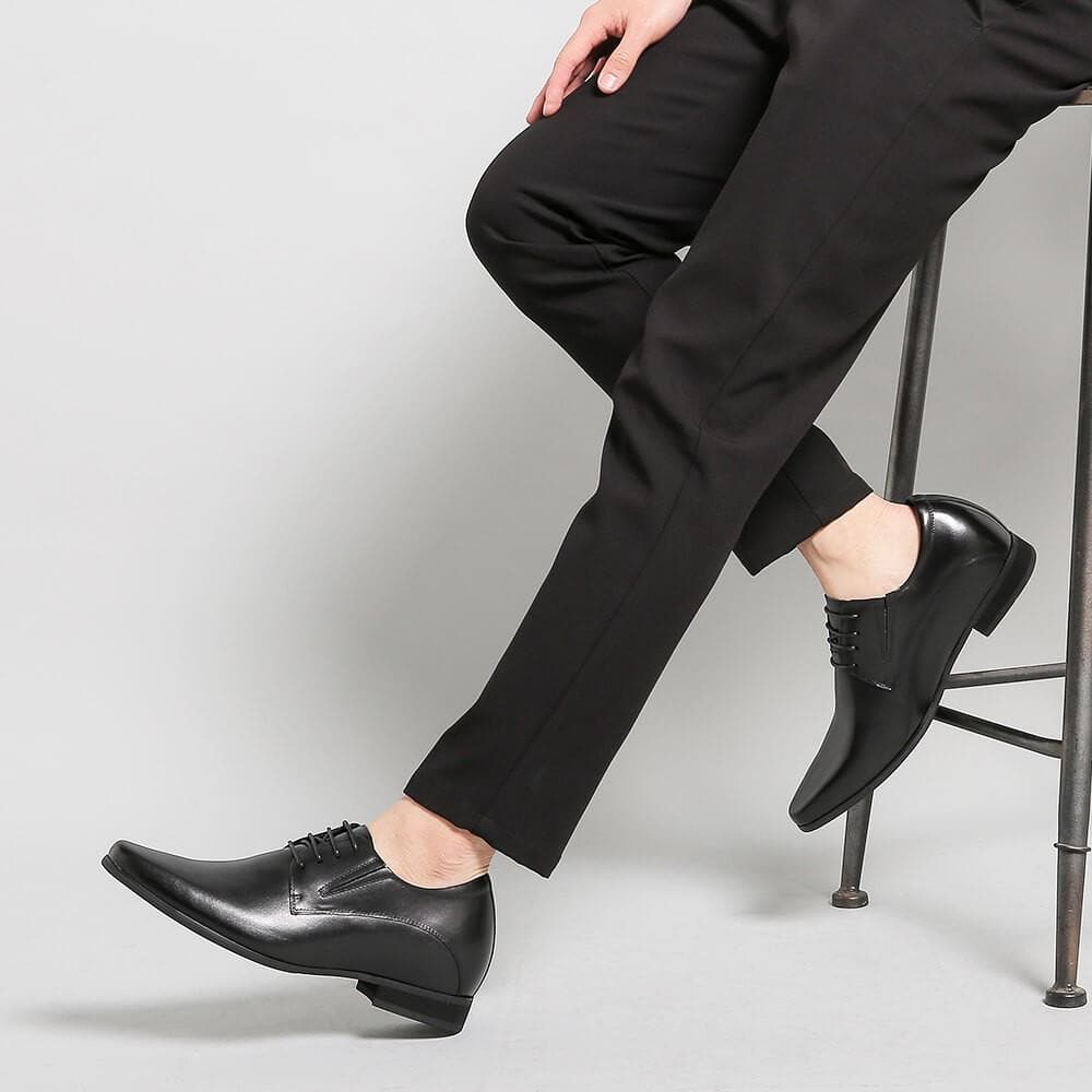 Menβs Derby Shoes with 8 cm Invisible Height Increase, Calfskin Leather and Contrasting Rubber Sole