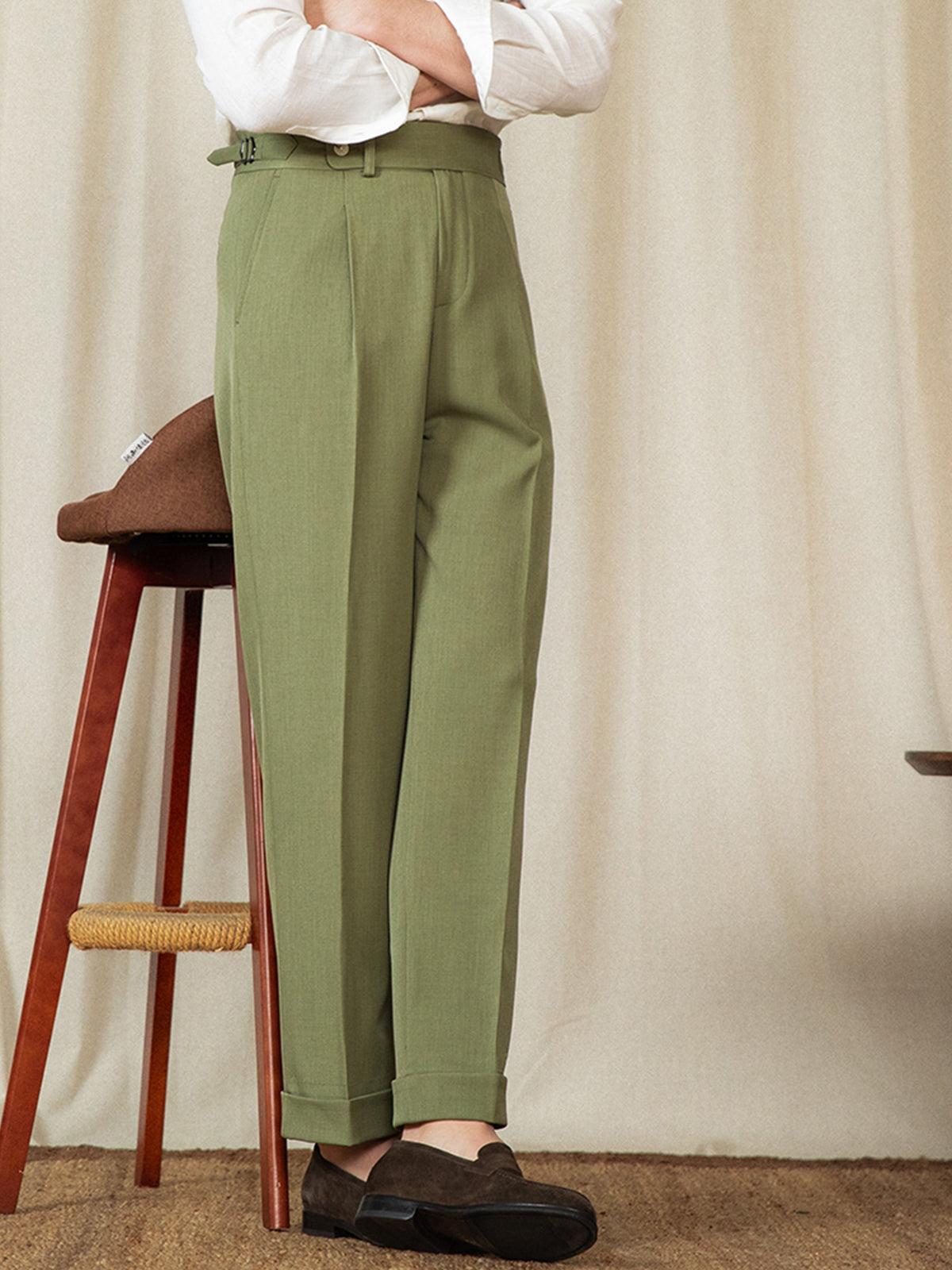 Men’s Straight Fit Pleated Trousers