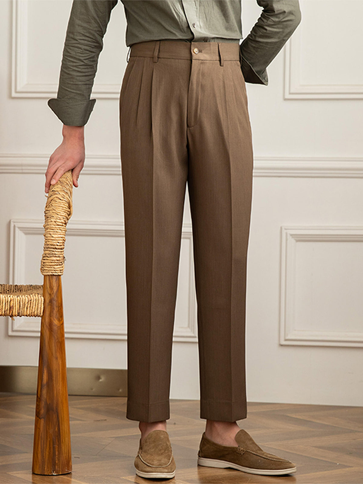 Men’s Double Pleated Straight Fit Trousers
