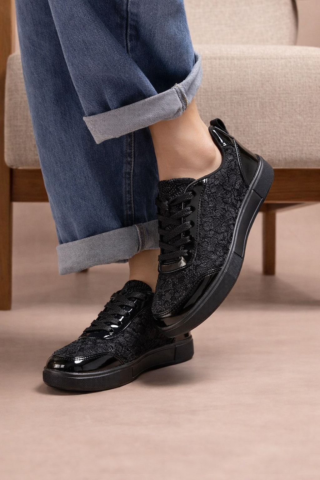 Women’s Floral Lace-Up Sneakers