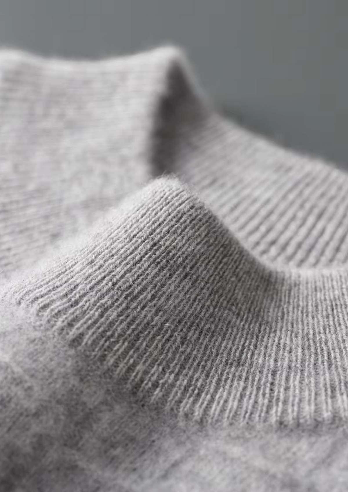 Men’s Wool Textured Mock Neck Sweater