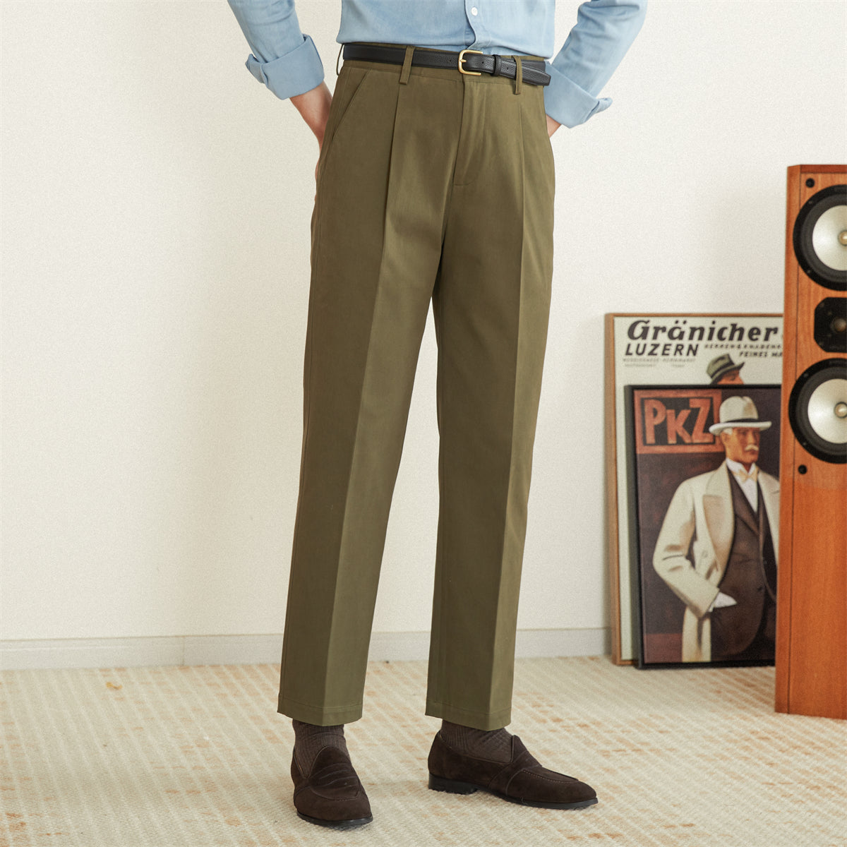 Men's Cotton Straight-Fit Trousers with Pleats