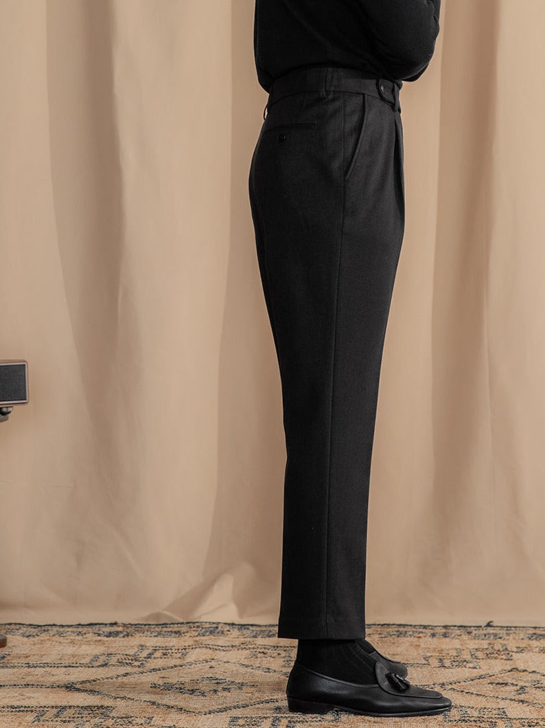 Men’s Herringbone Wool Blend Pleated Trousers