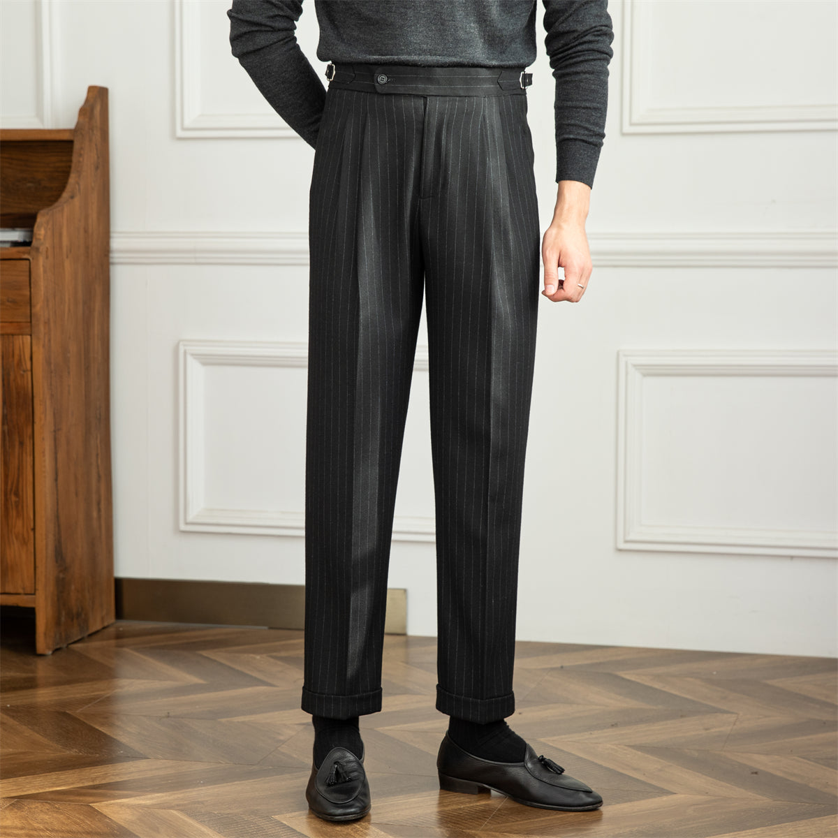 Men's Pinstripe Pleated Trousers