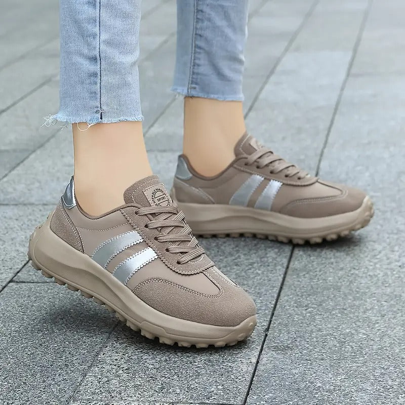 Women’s Retro Sneakers with Comfort Sole