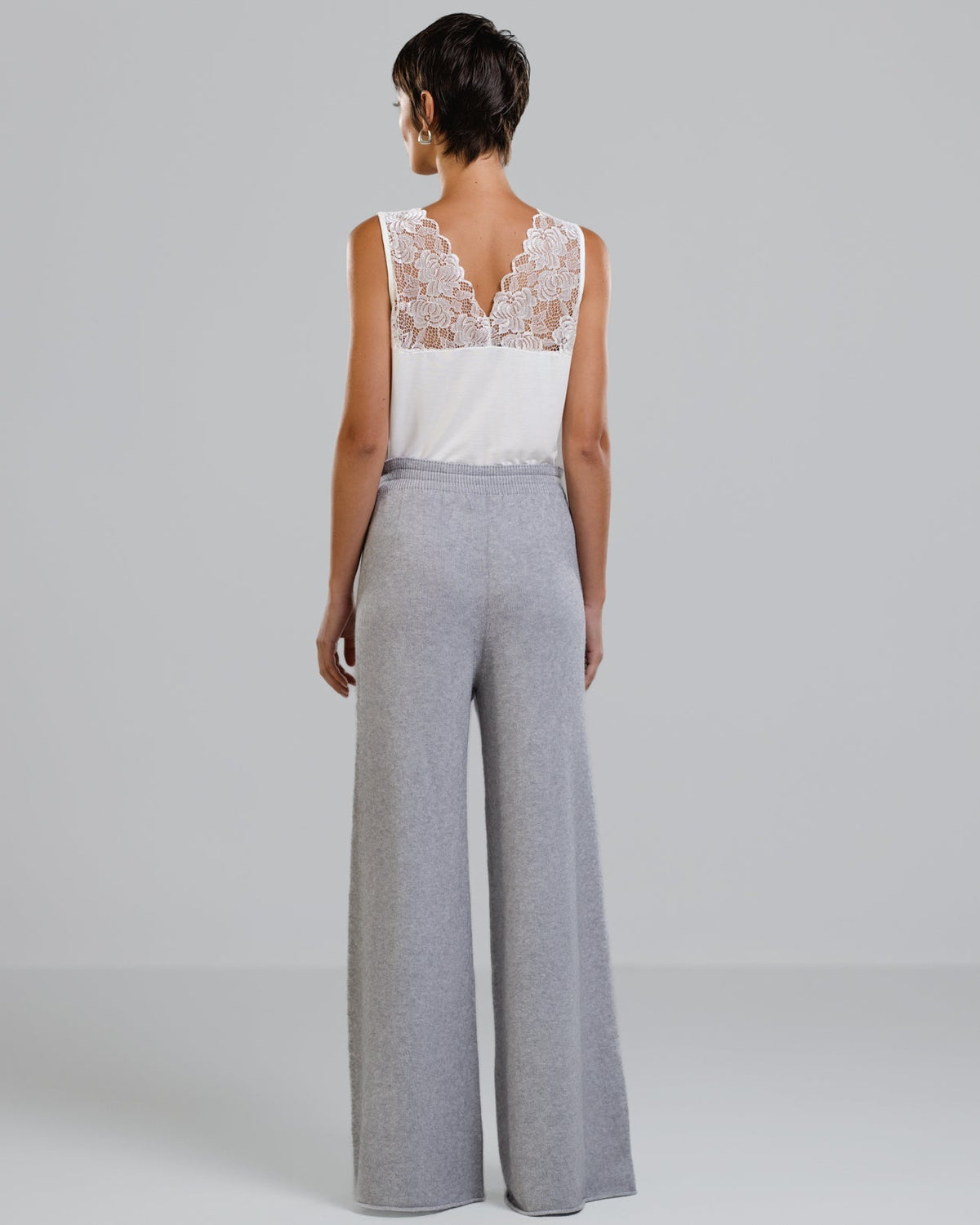 Women's Light Grey Relaxed-Fit Pants