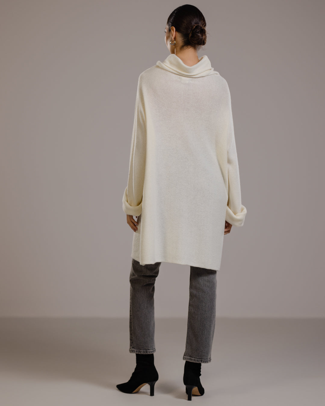 Women's Longline Sweater in Cozy Design