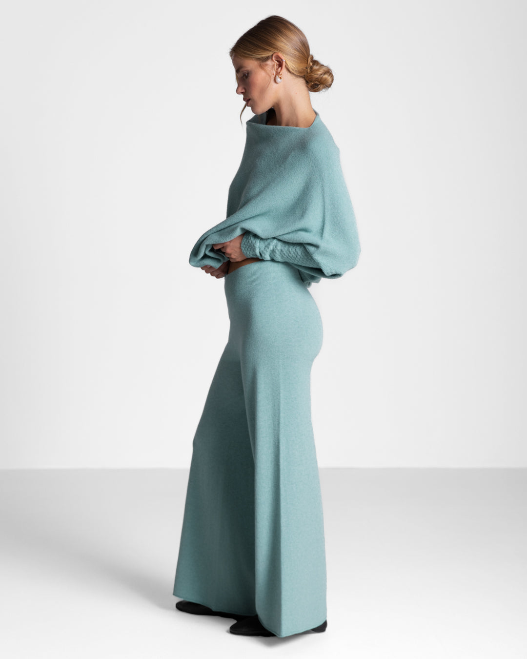 Women's Mint Pull-On Pants, Elastic Waist Trousers