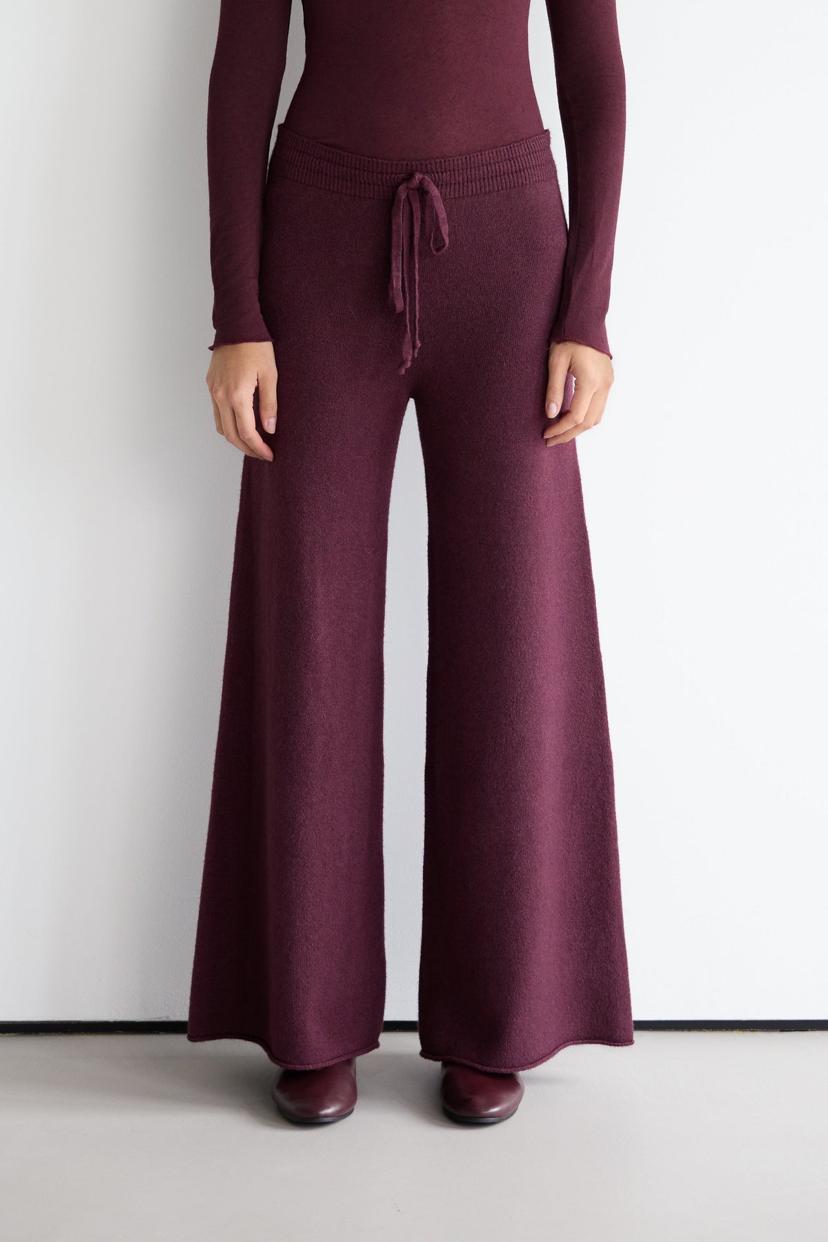 Women's Amethyst Plum Relaxed-Fit Pants