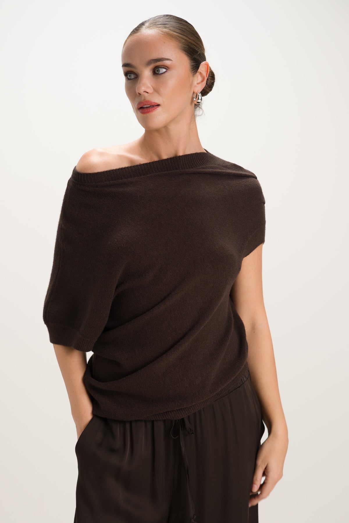 Women's Asymmetric Knit Sweater Espresso Brown