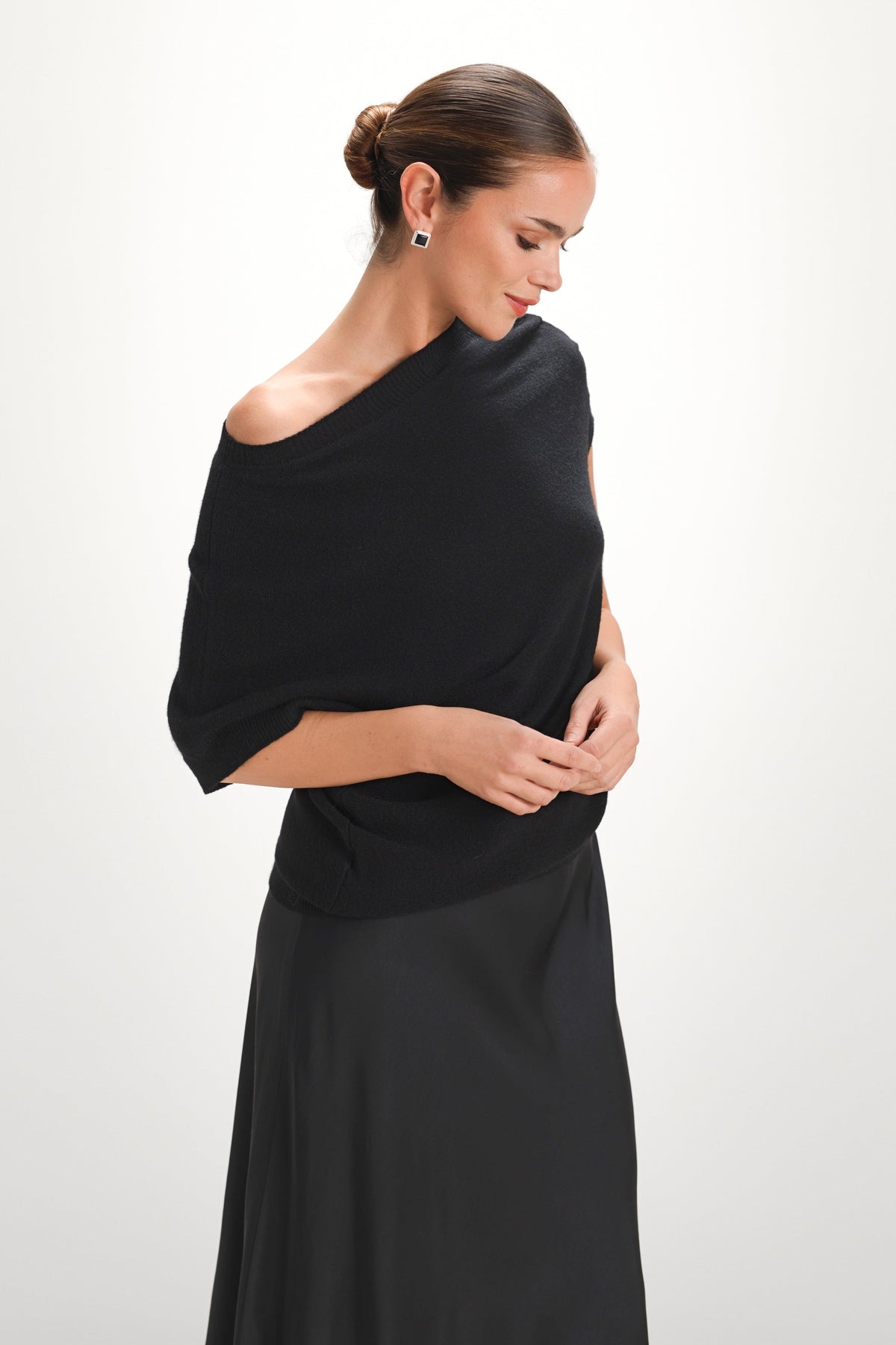 Women's Asymmetric Knit Sweater Black