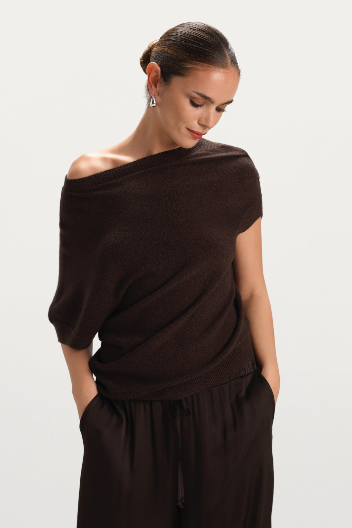 Women's Asymmetric Knit Sweater Espresso Brown
