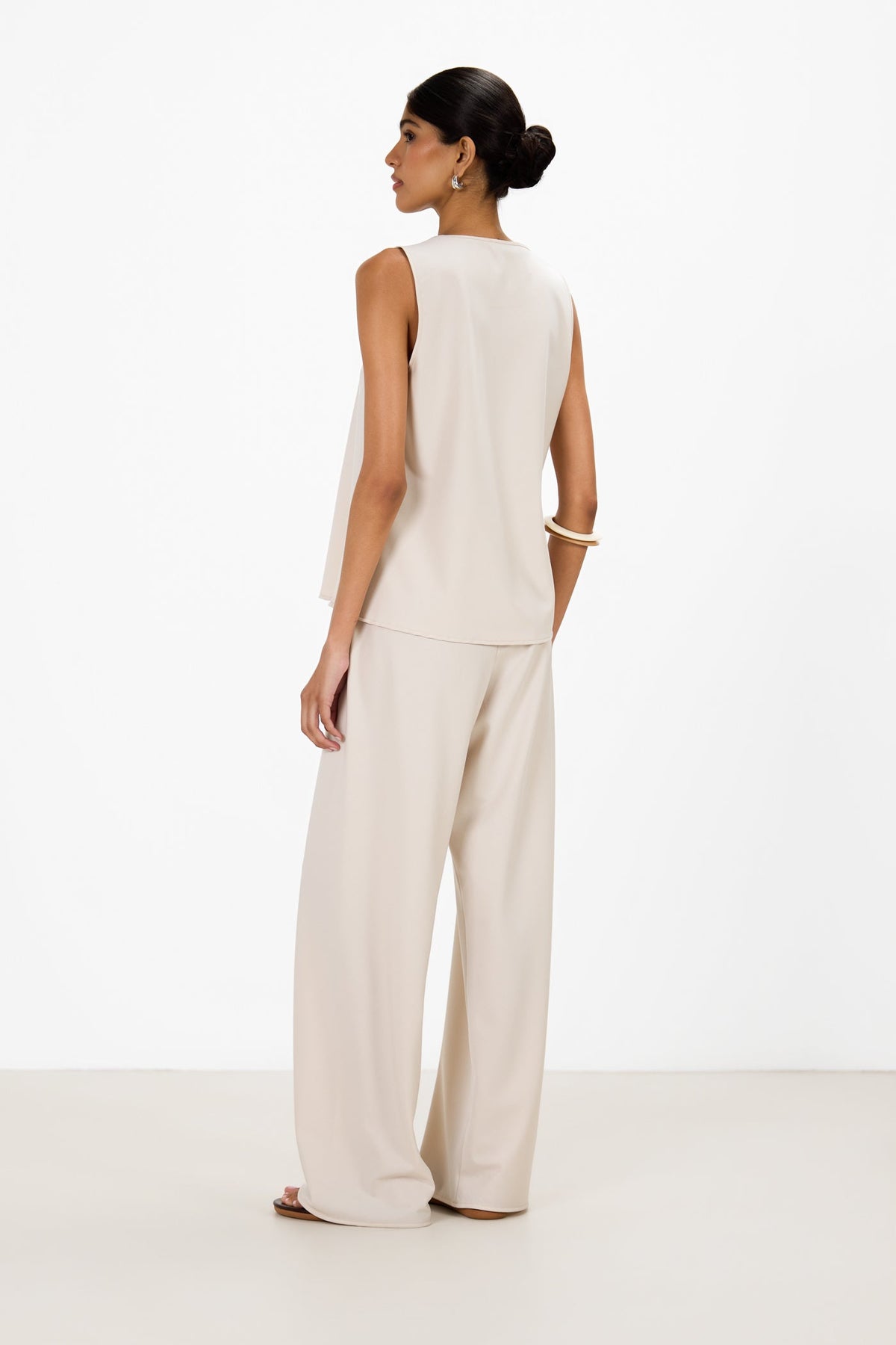 Women's Scoop Neck Vest Top in Mineral