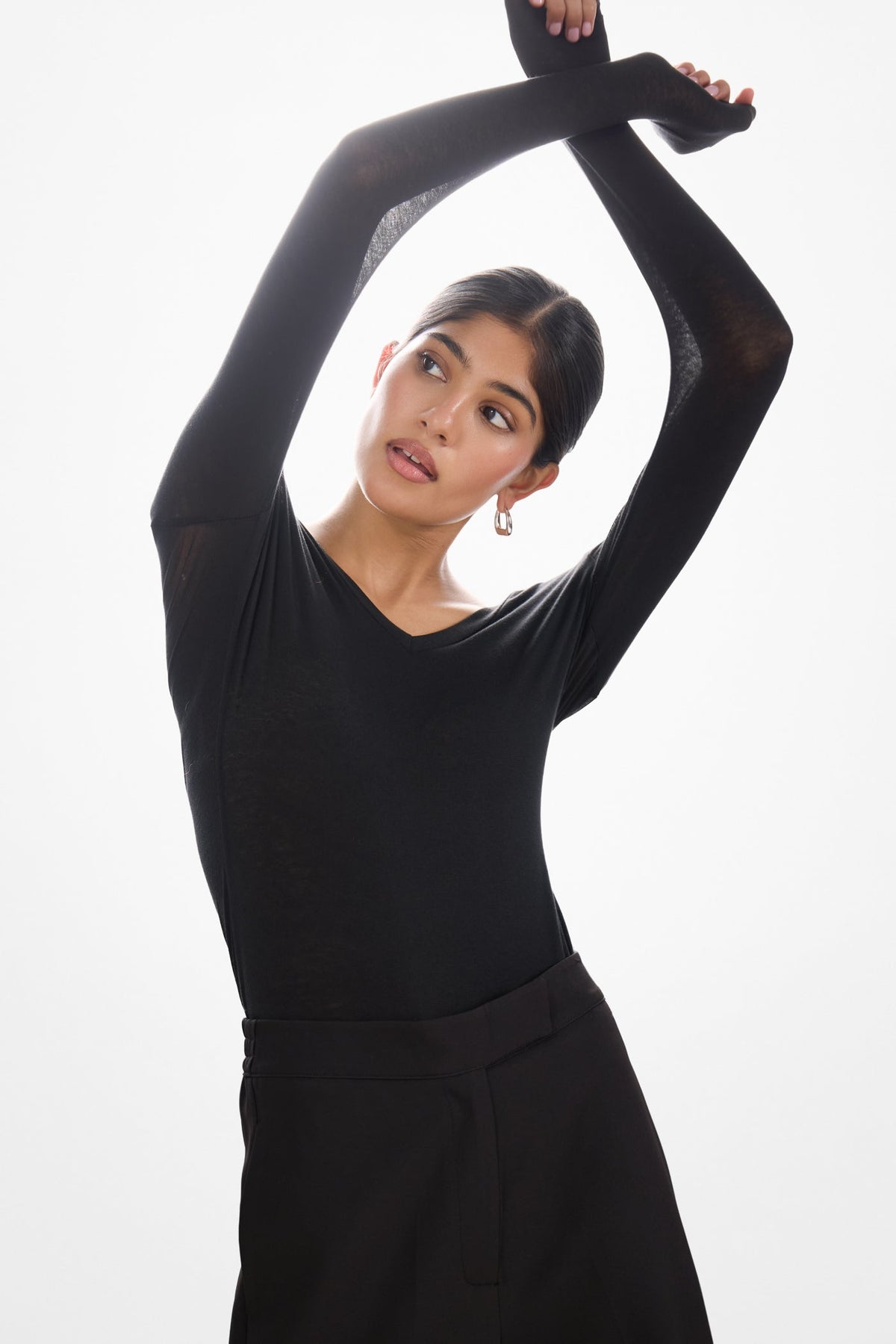 Women's Black V-Neck Lightweight Top