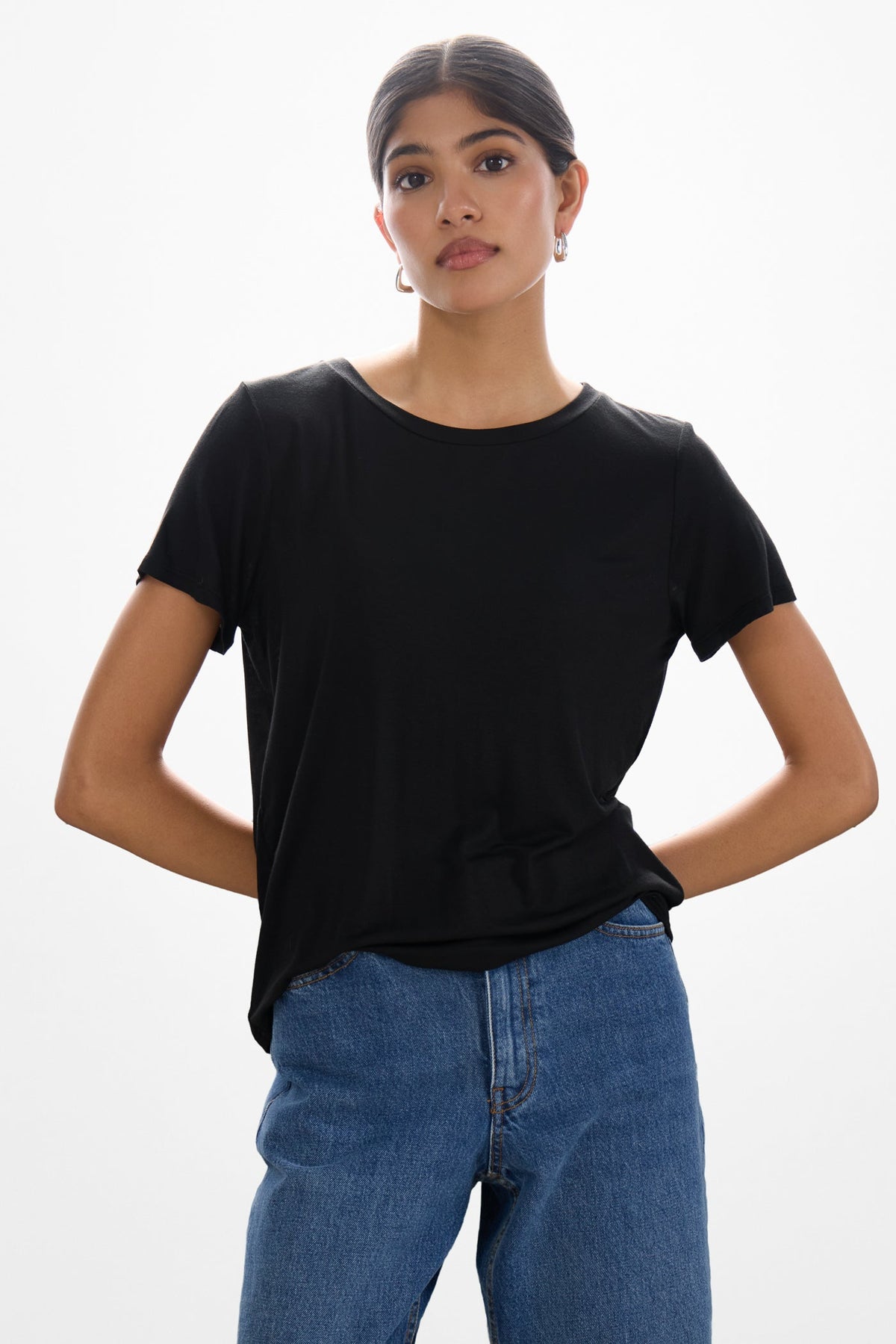 Women's Black Lightweight T-Shirt