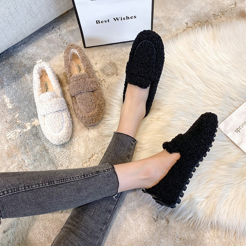Women’s Plush Slippers with Non-Slip Sole