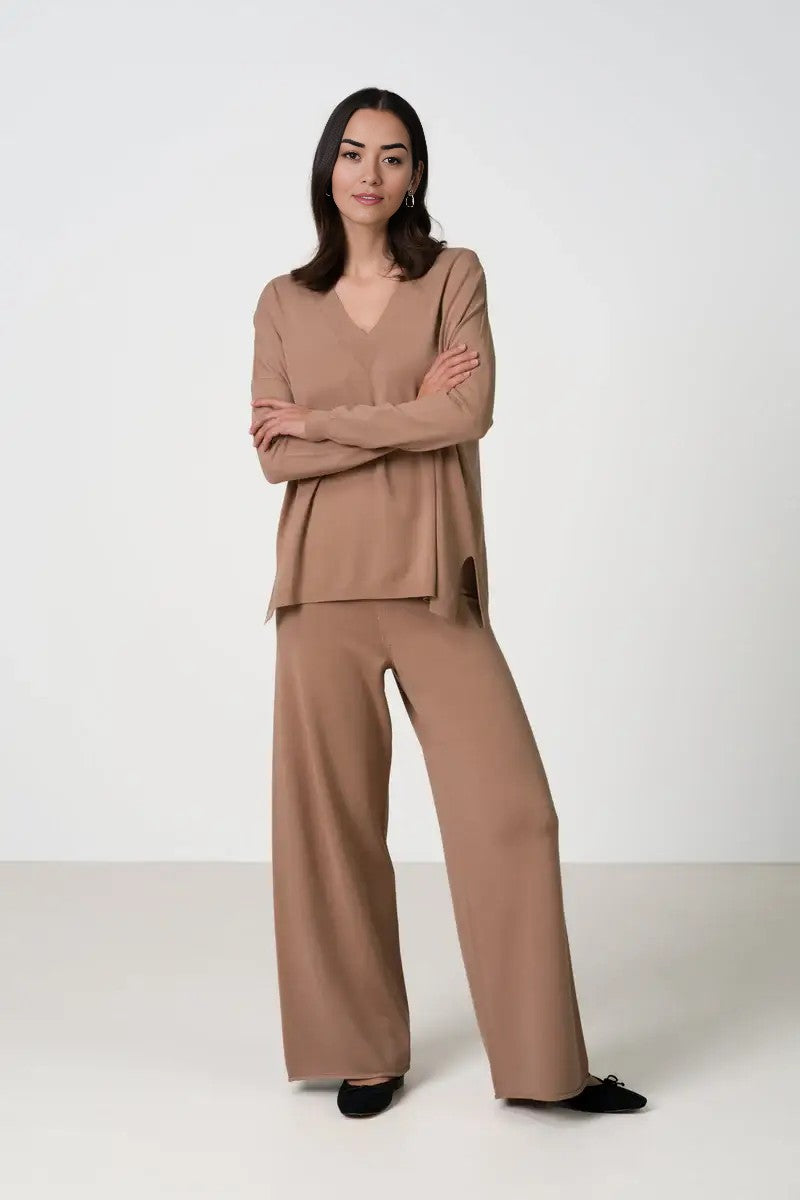 Women's Chestnut Brown V-Neck Sweater